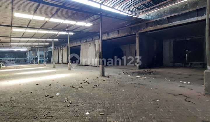 Red Zone Warehouse with Ready-to-Use Office in Pandeyan Sukoharjo Red Zone Warehouse with Ready-to-Use Office in Pandeyan Sukoharjo