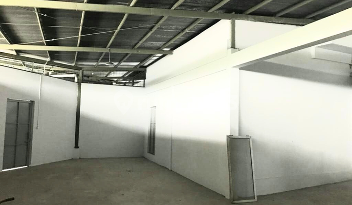 Sewa Gudang Siap Pakai di Kawasan Industri Gatot Subroto Ngaliyan Semarang Akses Tronton 1