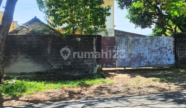 Ex Furniture Factory Warehouse in the Yellow Zone Kaligading Boja Kendal