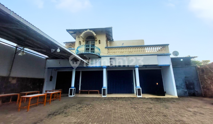 Ruang Usaha Besar Masih Terawat Siap Pakai di Dr Cipto Semarang 1