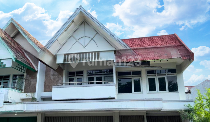 Ruko Siap Usaha dan Investasi di Area Ramai Puri Anjasmoro 1