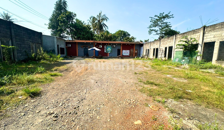 Business Space, Wide Parking Area, Suitable for Boarding House Next to Factory in Banyuputih Batang