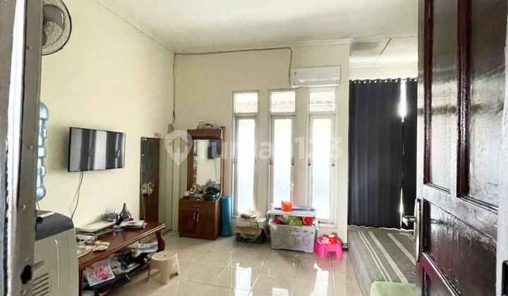 For Sale: 2-Story Shop House Suitable for Business and Residence in Klipang, Semarang