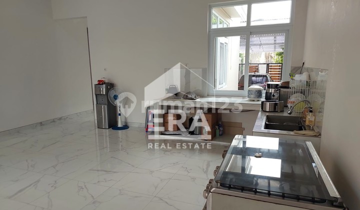 Sewa Rumah Baru Semi Furnished Siap Huni di Semarang Indah Dekat Bandara 2