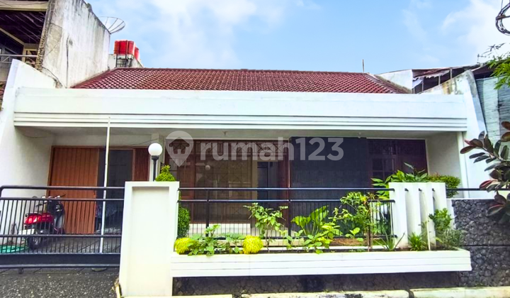 Rumah Tengah Kota Cuma 3 M an  Siap Huni  di Seroja Dekat Simpang Lima 1