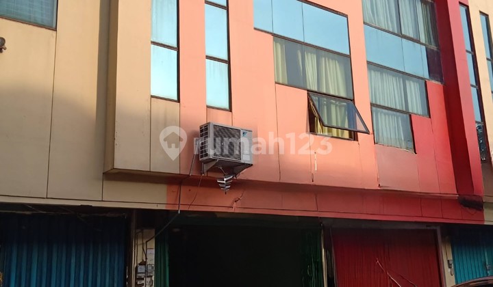 Jual Ruko Cocok untuk Expedisi Travel Parkiran Luas di Patimura Semarang 1