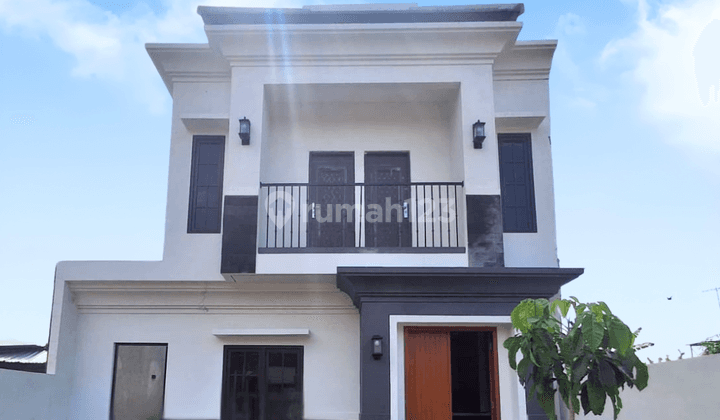 Rumah Minimalis 2 Lt Harga Nego Dekat Alun-alun Pati di Karangdowo 1