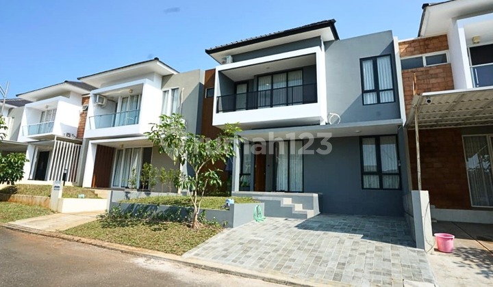 Rumah 2 Lantai Ada AC Tiap Kamar Siap Huni di Ivy Park BSB City 1