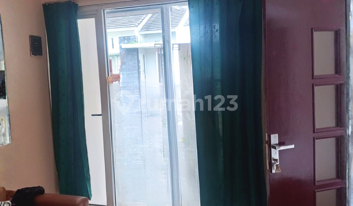 Sewa Rumah Cluster Murah Free Akses Danau Bsb di Graha Taman Pelangi Semarang