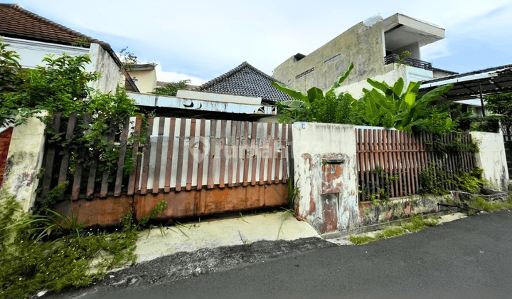 Tanah Ada Bangunan Cocok Untuk Kost Dekat UPGRIS di Krakatau Semarang 1