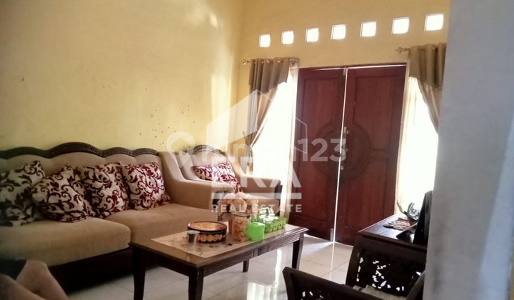 DIJUAL Rumah Bagus 1 M an Dekat Pusat Kota di Krokosono Semarang Utara 2