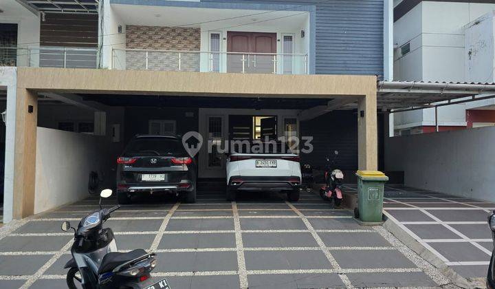 Dijual Rumah Mewah di Karawang  1