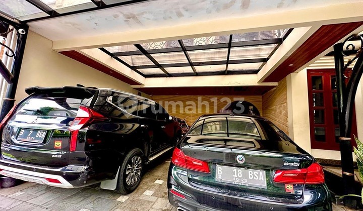 Luxury Move-In Ready House in Bangka Kemang Townhouse Jakarta 2