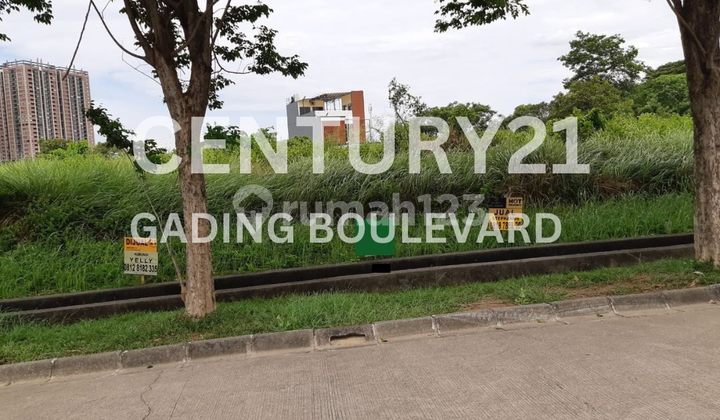 Plot at Mount Willis Lippo Cikarang West Java