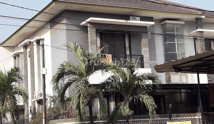 Rumah Jl Anggrek Harapan Indah  Bekasi Unit Bagus 1