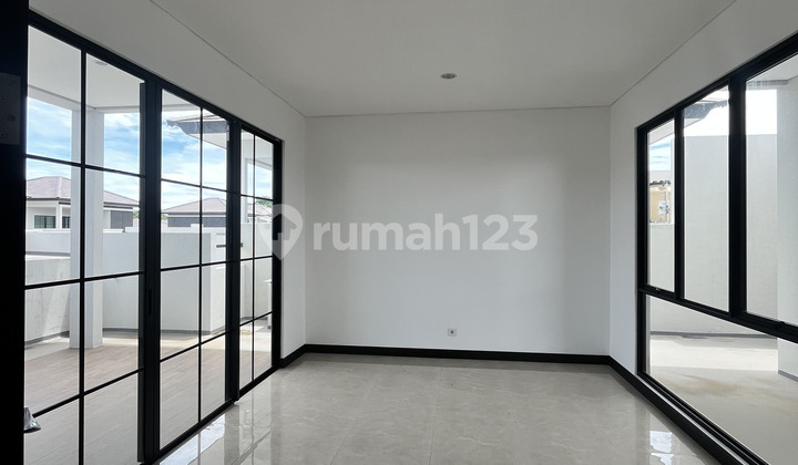 Beautiful Ready-to-Live Home in Welton Cluster, Hiera BSD, Tangerang 2