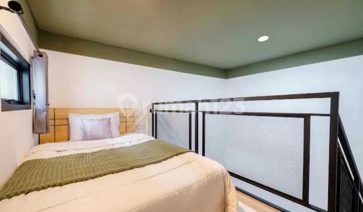 Kost Mezzanine Cantik 20 BR Full Furnished Lokasi Strategis di Ampera, Jakarta Selatan