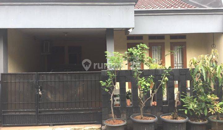 Dijual Rumah 2 Lantai Siap Huni Dekat Ke Jalan Raya di Perumnas Karawaci Tangerang  1