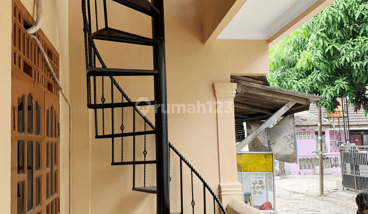 Dijual Rumah 2 Lantai 3 Kamar Tidur di Perumahan Dasana Indah Tangerang 2