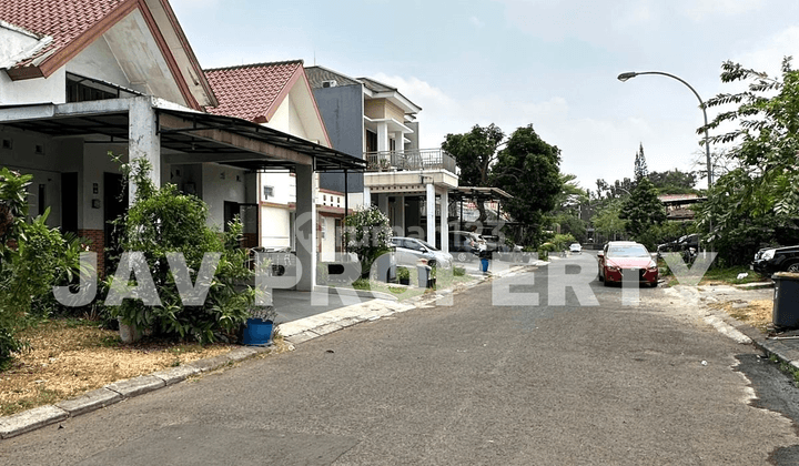 Dijual rumah cantik tanah luas di Alam Sutera 11 menit ke tol 2