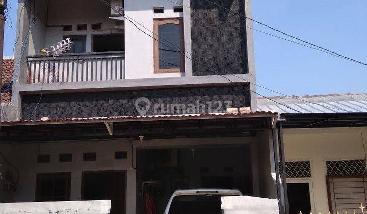 Dijual Rumah 2 Lantai, 4 Kamar, 8 Menit Ke Grandlucky Bsd 1