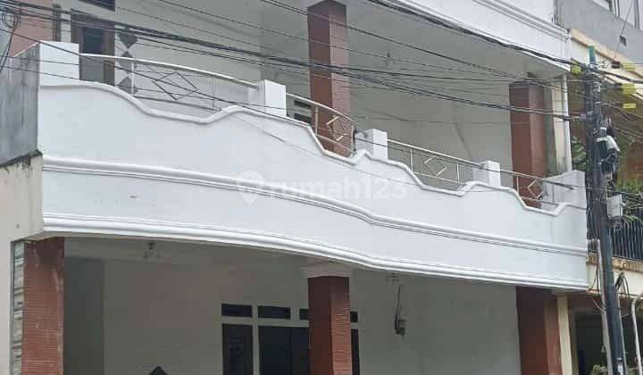 Dijual Rumah 3 Lantai Baru Renov 15 Menitan Ke Tol Karawaci 1