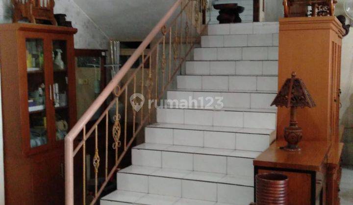 Shophouse for sale in front of Tiara Dewata Sanglah Denpasar 1