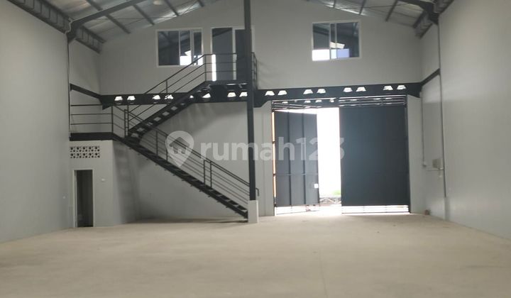 New warehouse for rent, 40 feet access. Jl. Raya Tigaraksa. New warehouse for rent, 40 feet access. Jl. Raya Tigaraksa.