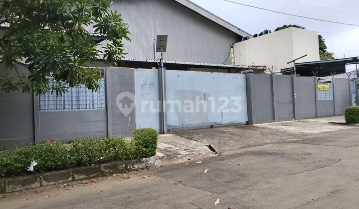 Exs Pabrik Sepatu di Jual Berikut Mesin Mesinnya .Dalam Kawasan Industrial .Hanya 15 Menit Dr Tol