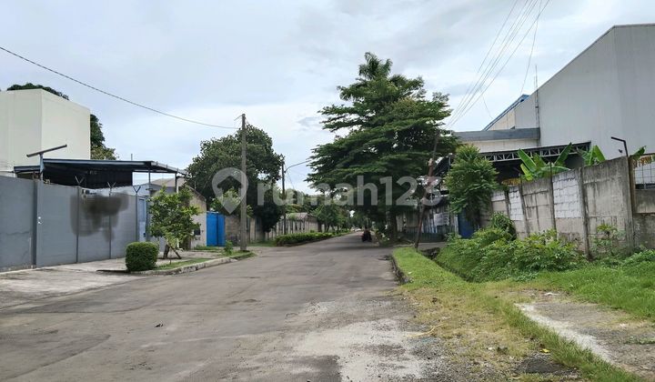 Exs Pabrik Sepatu di Jual Berikut Mesin Mesinnya .Dalam Kawasan Industrial .Hanya 15 Menit Dr Tol