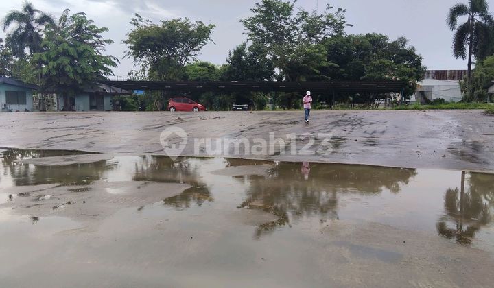 Industrial Warehouse for Rent. 40 Feet Access. Located in Cikande Industrial Area. Electricity Substation Available, 15 Minutes from Cikande Toll. Industrial Warehouse for Rent. 40 Feet Access. Located in Cikande Industrial Area. Electricity Substation Available, 15 Minutes from Cikande Toll.