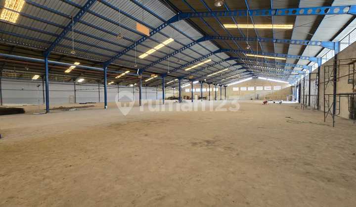 Warehouse for Rent in Dadap, Kosambi. Close to the Airport. Warehouse for Rent in Dadap, Kosambi. Close to the Airport.