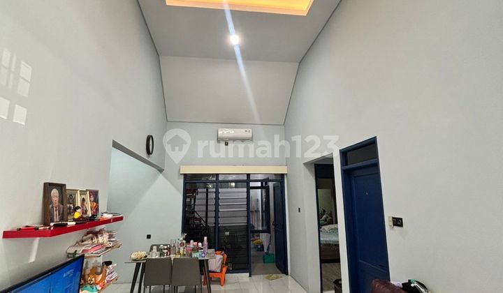 Rumah Alam Hijau Citraland Utama, Sudah Full Renov 1,5 Lantai