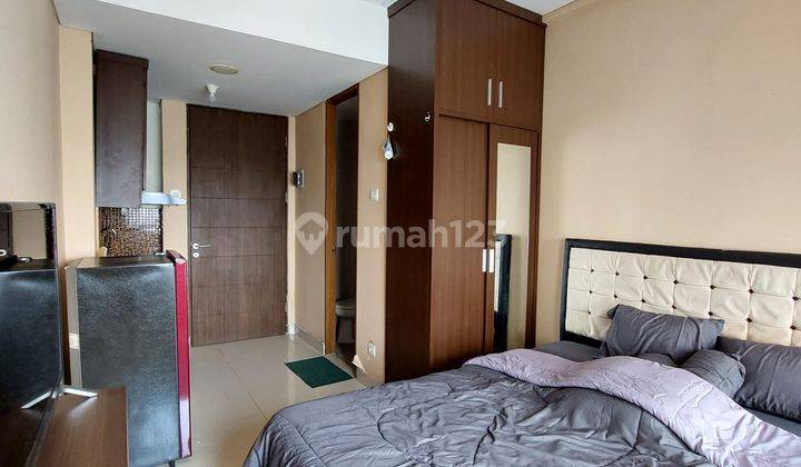 Apartemen Furnished dekat tol di Grand Icon Caman, Bekasi 2