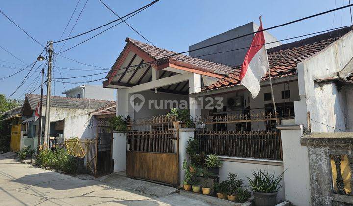 Rumah strategis harga murah di Kota Harapan Indah, Bekasi 2