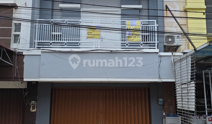 Good Quality Ready-to-Use Shop House Near Market and School in Harapan Indah