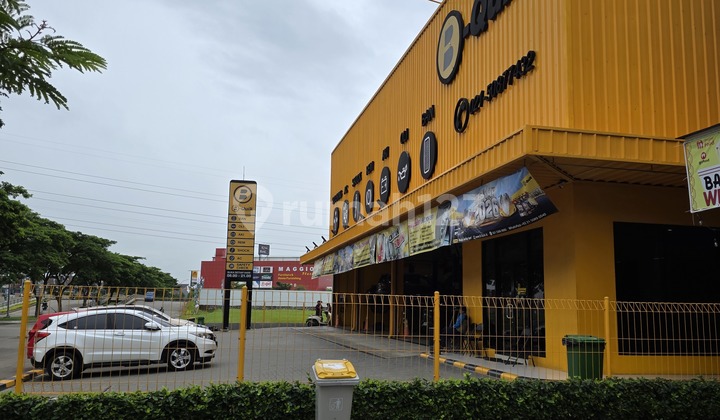 Ruko Renov Ramai Usaha Dekat Bquick di Harapan Indah