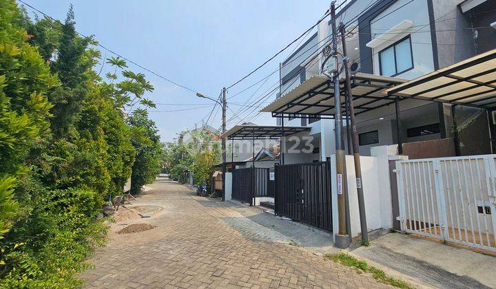 Jual Rumah 2 Lantai Semi Furnsih Di Harapan Indah, Bekasi 2