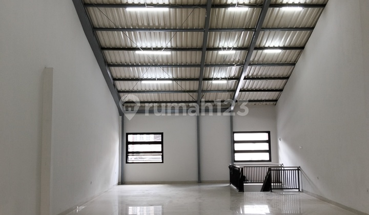 Usaha + Gudang bisa Sewa Per Lantai di Pusat Niaga Pajagalan Cibadak Satu Arah Sayap Sudirman Astanaanyar Bandung Usaha + Gudang bisa Sewa Per Lantai di Pusat Niaga Pajagalan Cibadak Satu Arah Sayap Sudirman Astanaanyar Bandung