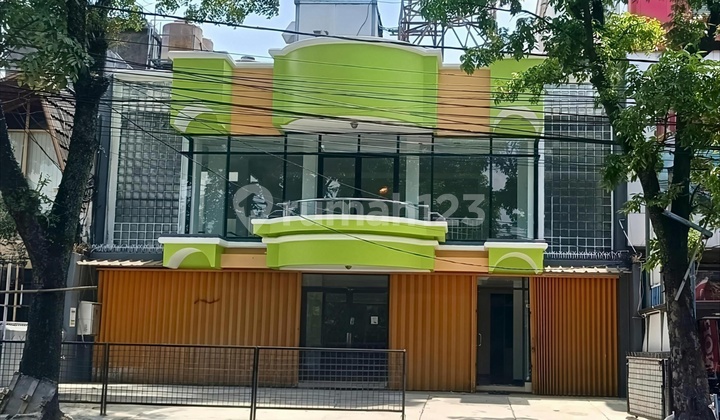 Width 12 meters Pasir Kaliki Mainroad 1 Way near Grand Pacific Hotel