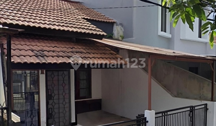 For Rent: Holis Indah Garden 2 Bedrooms 2