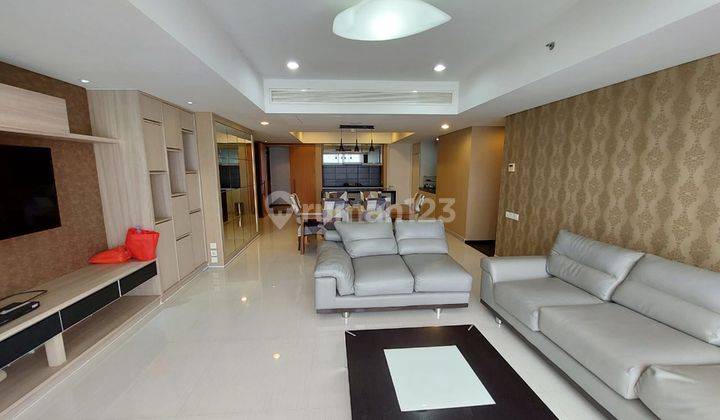 Apartement Verde 1 3 BR Furnished Bagus By Brigitta 081315047047 1