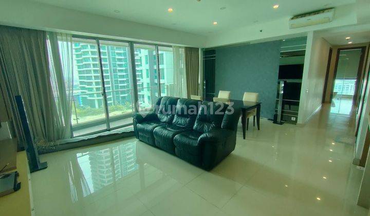 Apartemen Saint Moritz Puri Indah 3 Kamar Tidur Bagus Furnished 1