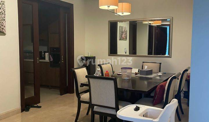 Apartemen Pakubuwono View 2KM termurah pool view by Brigitta 1