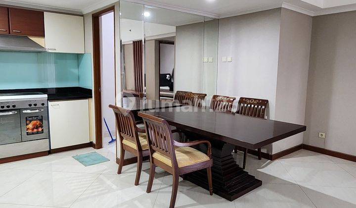 Sudirman Tower Condominium 3 Bedroom Apartment Furnished