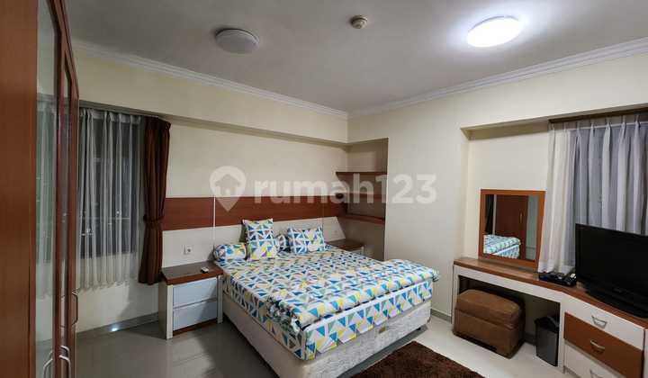 Sudirman Tower Condominium Apartment 3 Bedrooms Nice and Affordable By Brigitta