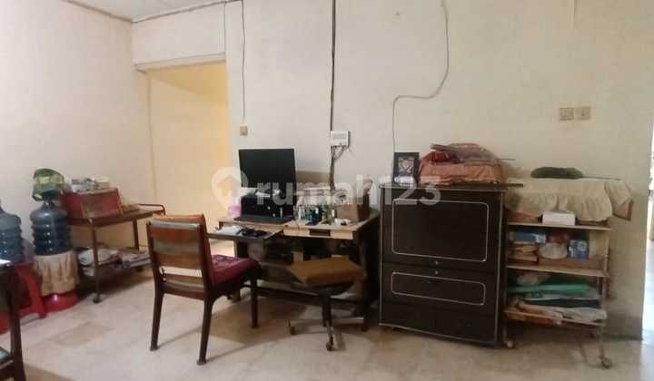 Orange Garden House, Sawah Besar West Jakarta By Brigitta Orange Garden House, Sawah Besar West Jakarta By Brigitta