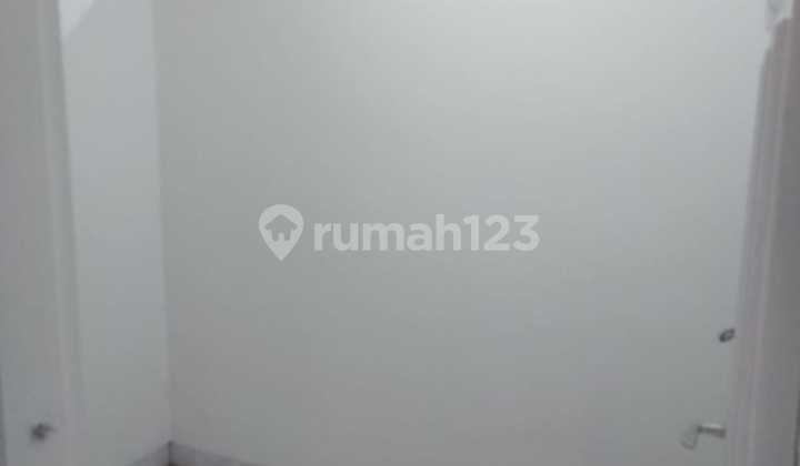 Ruko Alicante 3 Lantai 6