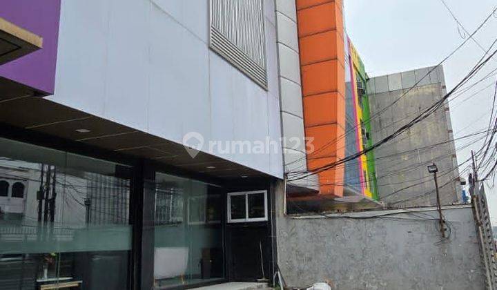 Ruko 6 Lantai Jl Kyai Caringin Jakarta Pusat 1