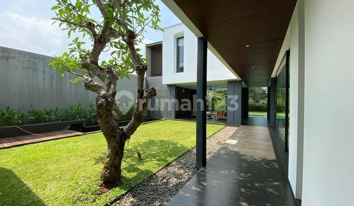 Paramount Hill Golf Back View House Gading Serpong 2